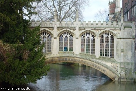 Cambridge 052 -